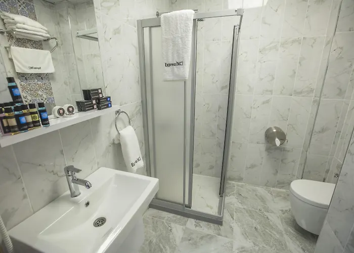 Hotel Express Inci 3*
