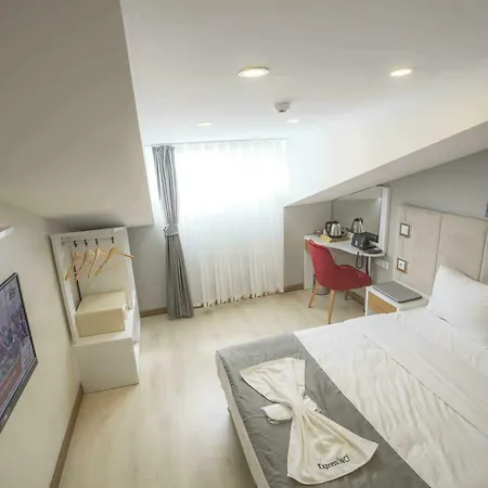 Hotel Express Inci Istanbul